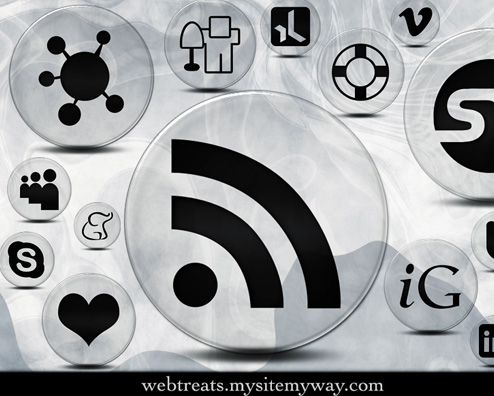 150+ Crystal Clear Bubble Social Media Icons from Webtreat